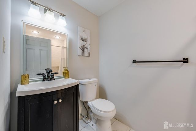 116 Peach Street, Avenel, NJ 07001