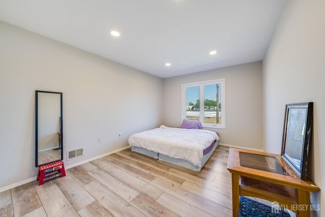 116 Peach Street, Avenel, NJ 07001
