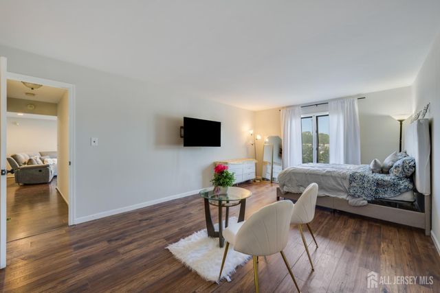 116 Peach Street, Avenel, NJ 07001