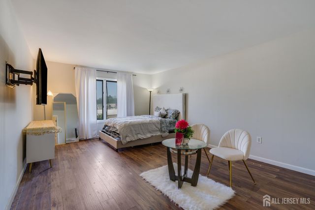 116 Peach Street, Avenel, NJ 07001