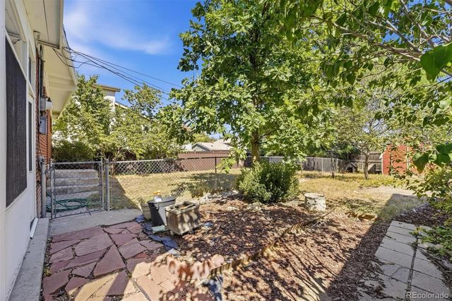 1018 S Krameria Street, Denver, CO 80224