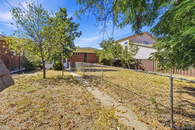 1018 S Krameria Street, Denver, CO 80224
