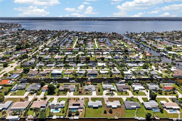 3114 SE 18TH AVENUE, Cape Coral, FL 33904