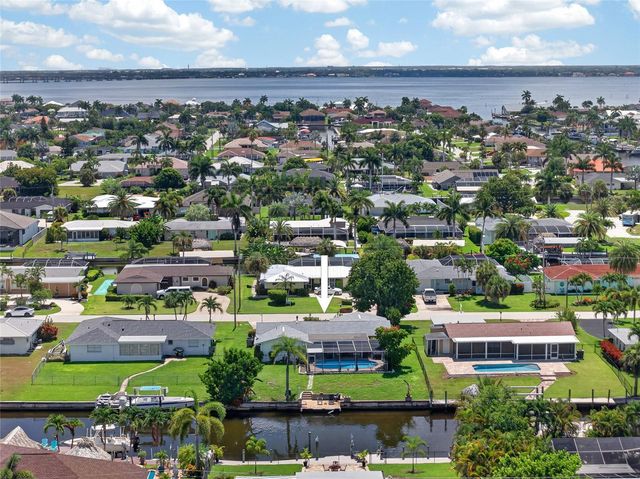 3114 SE 18TH AVENUE, Cape Coral, FL 33904