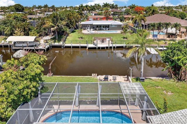 3114 SE 18TH AVENUE, Cape Coral, FL 33904