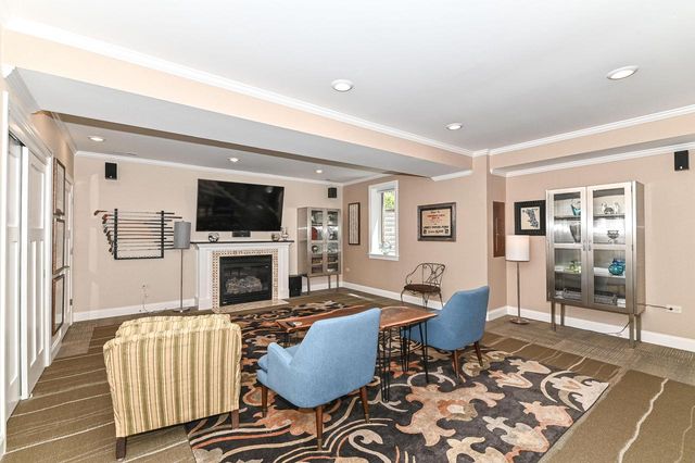 510 Franklin AVENUE, Lake Geneva, WI 53147