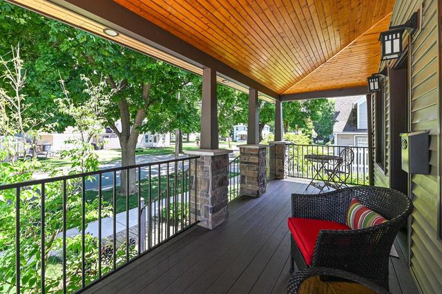 510 Franklin AVENUE, Lake Geneva, WI 53147
