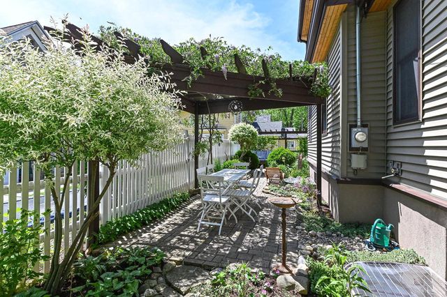 510 Franklin AVENUE, Lake Geneva, WI 53147