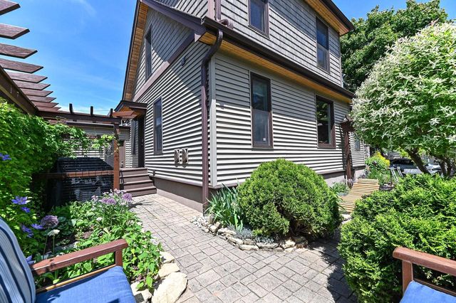 510 Franklin AVENUE, Lake Geneva, WI 53147