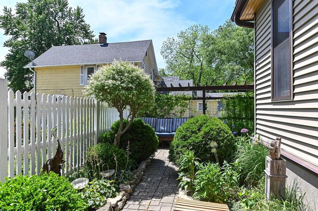 510 Franklin AVENUE, Lake Geneva, WI 53147