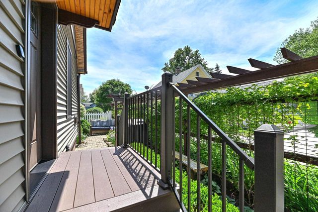 510 Franklin AVENUE, Lake Geneva, WI 53147