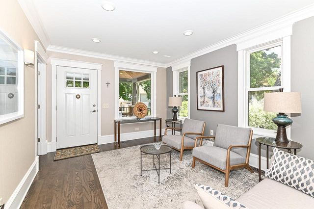 510 Franklin AVENUE, Lake Geneva, WI 53147