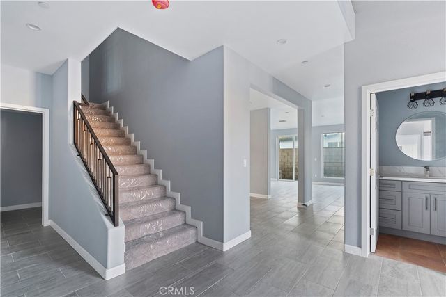 7329 Kelvin, Winnetka, CA 91306