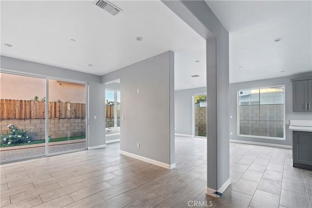 7329 Kelvin, Winnetka, CA 91306