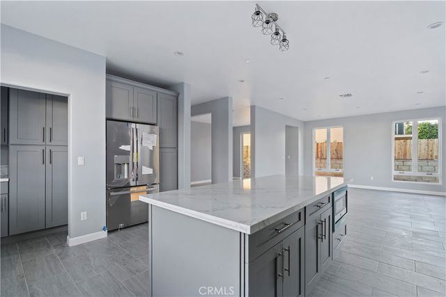 7329 Kelvin, Winnetka, CA 91306