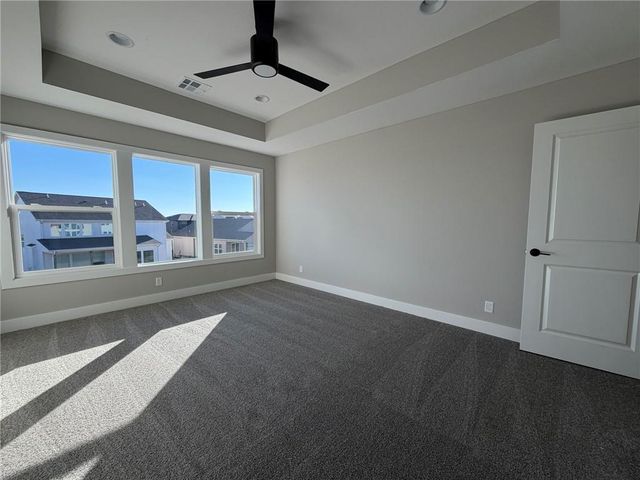 1601 SW Arbor Park Drive, Lee's Summit, MO 64082