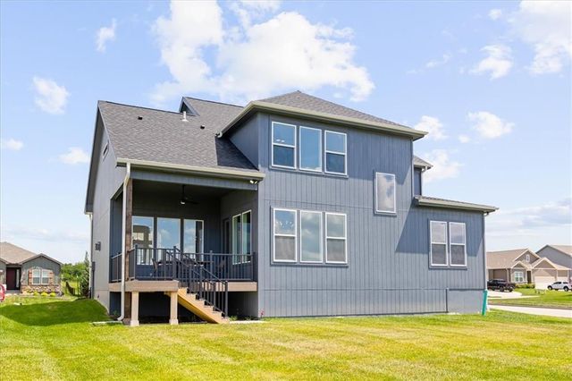 1601 SW Arbor Park Drive, Lee's Summit, MO 64082