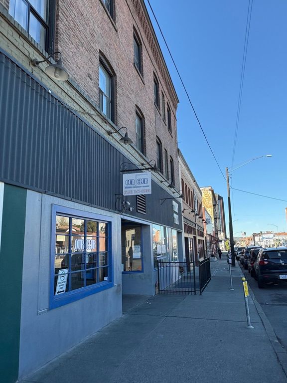 305 W 2nd Ave, Spokane, WA 99201 photo 13