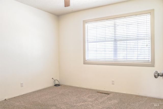 1540 Richmond Dr., Twin Falls, ID 83301