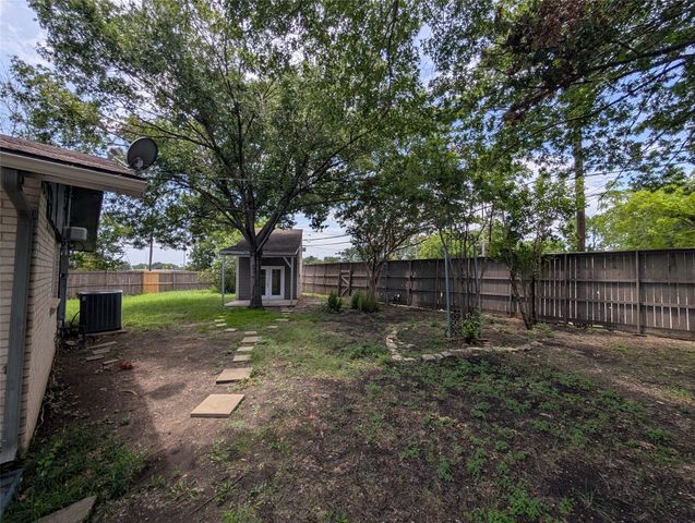 2703 Running Brook Lane, Dallas, TX 75228