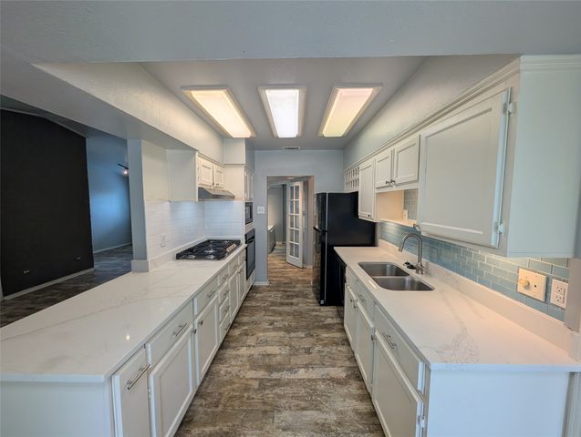 2703 Running Brook Lane, Dallas, TX 75228