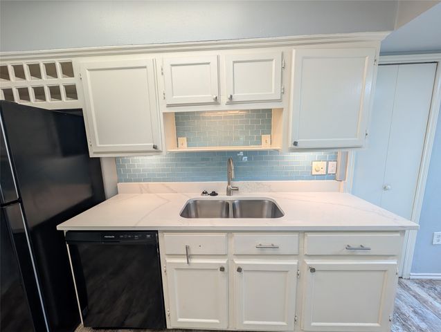 2703 Running Brook Lane, Dallas, TX 75228