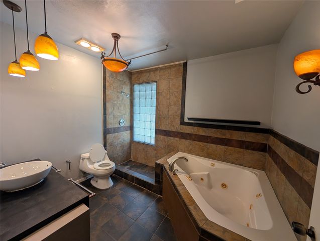 2703 Running Brook Lane, Dallas, TX 75228