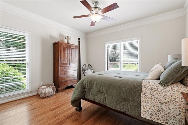 6530 Calamar Drive, Cumming, GA 30040