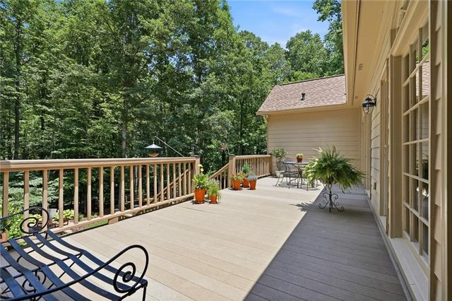 6530 Calamar Drive, Cumming, GA 30040