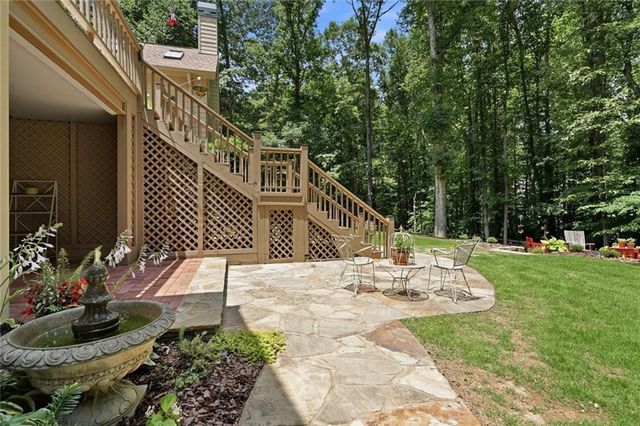 6530 Calamar Drive, Cumming, GA 30040