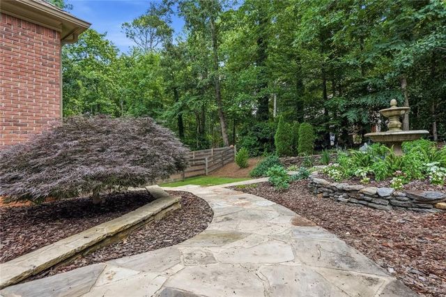 6530 Calamar Drive, Cumming, GA 30040