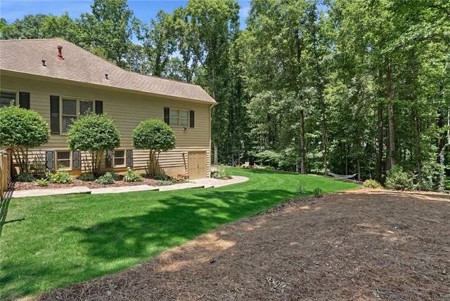 6530 Calamar Drive, Cumming, GA 30040