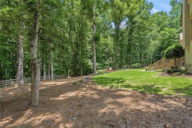6530 Calamar Drive, Cumming, GA 30040