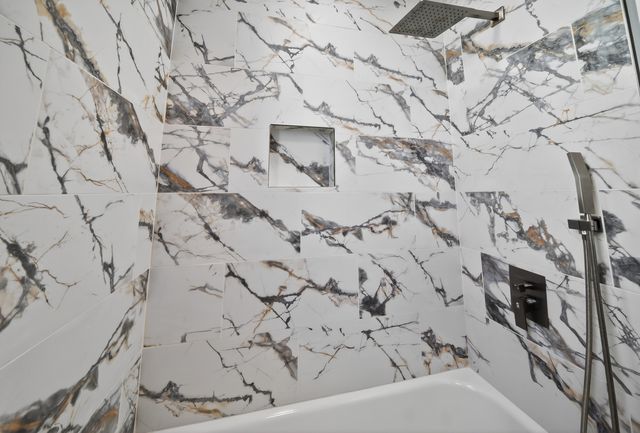 7535 S ST. LAWRENCE Avenue, Chicago, IL 60619