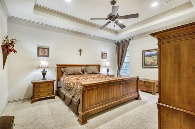 2216 Ironwood Drive, College Station, TX 77845