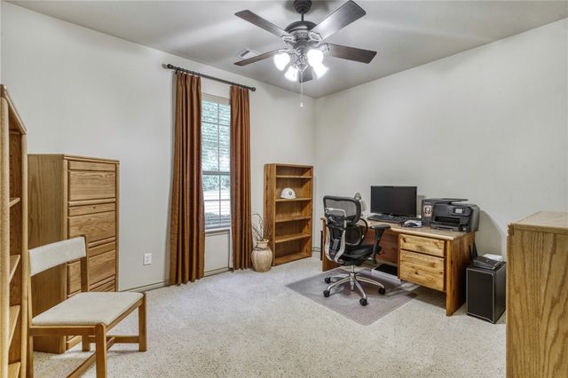 2216 Ironwood Drive, College Station, TX 77845