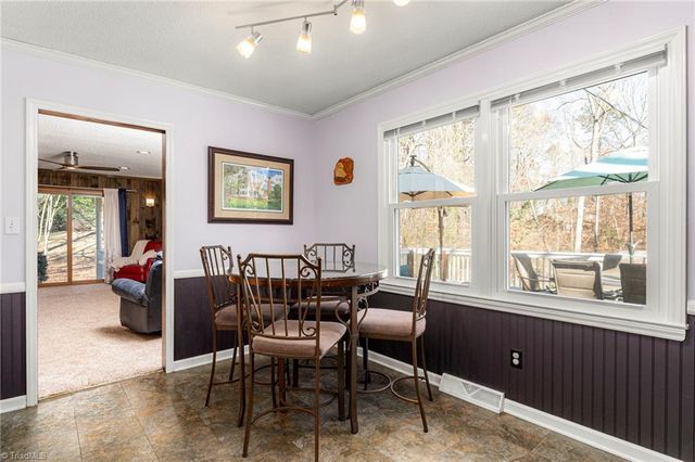 195 Winddrift Street, Winston-salem, NC 27107