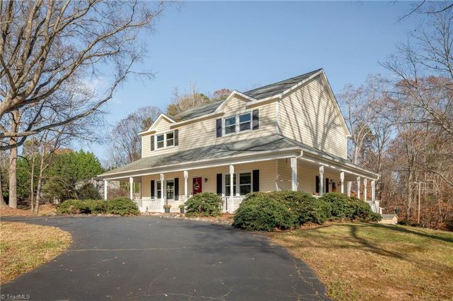 195 Winddrift Street, Winston-salem, NC 27107