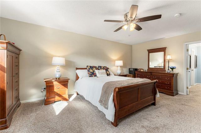 195 Winddrift Street, Winston-salem, NC 27107