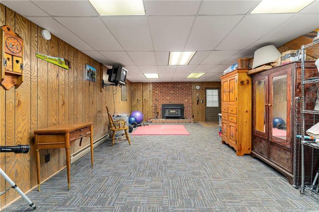 195 Winddrift Street, Winston-salem, NC 27107