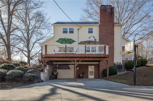 195 Winddrift Street, Winston-salem, NC 27107