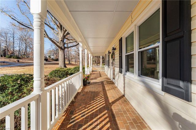 195 Winddrift Street, Winston-salem, NC 27107