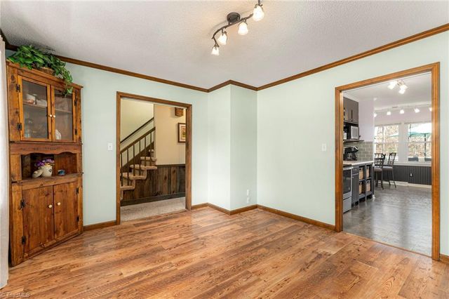 195 Winddrift Street, Winston-salem, NC 27107