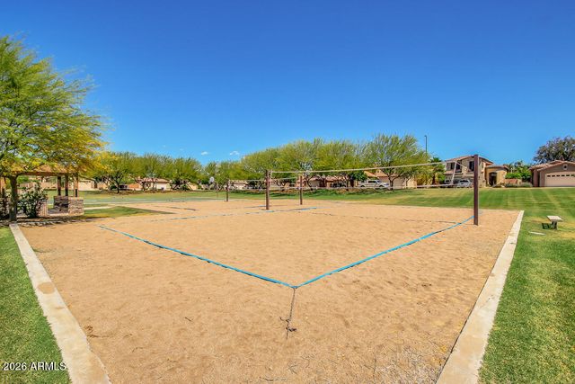 4674 E MAPLEWOOD Street, Gilbert, AZ 85297