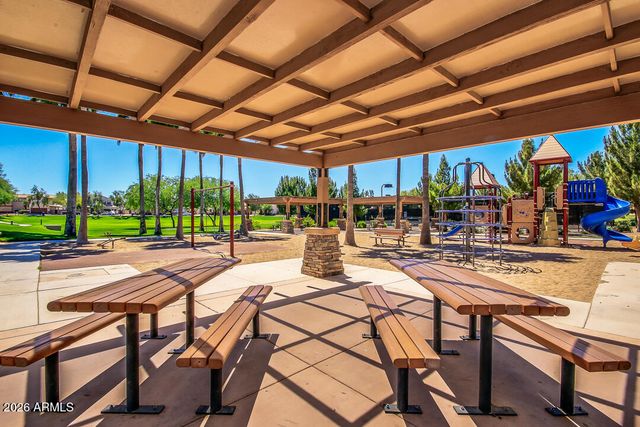 4674 E MAPLEWOOD Street, Gilbert, AZ 85297