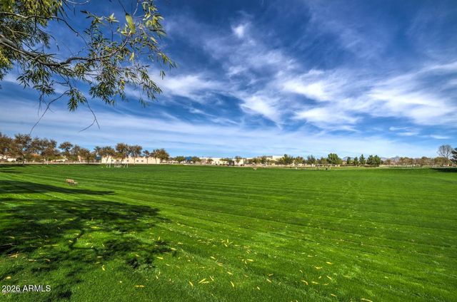 4674 E MAPLEWOOD Street, Gilbert, AZ 85297