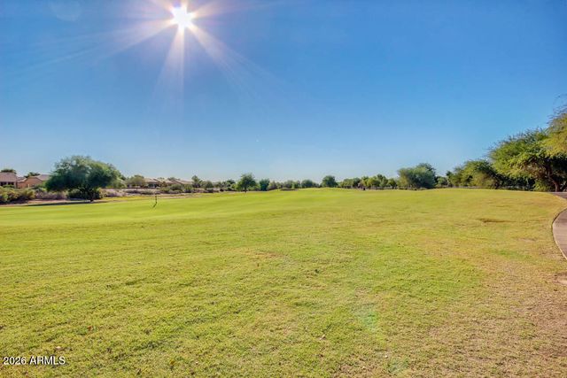 4674 E MAPLEWOOD Street, Gilbert, AZ 85297