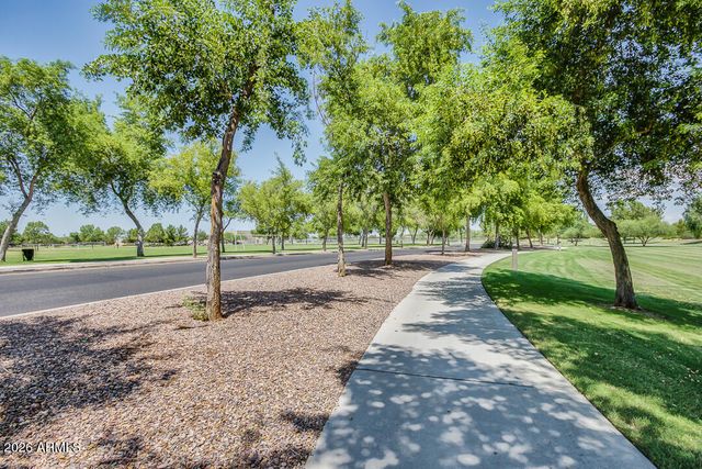 4674 E MAPLEWOOD Street, Gilbert, AZ 85297