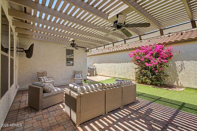 4674 E MAPLEWOOD Street, Gilbert, AZ 85297
