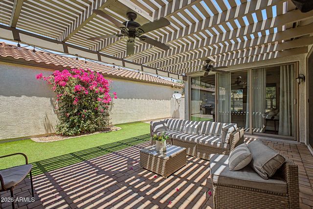 4674 E MAPLEWOOD Street, Gilbert, AZ 85297